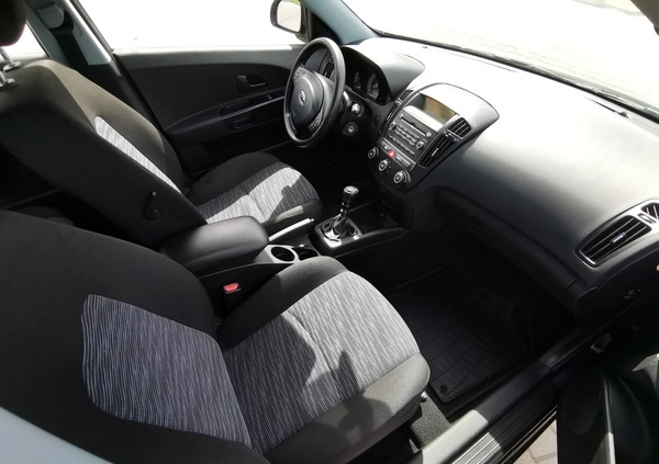 Kia Ceed cena 15500 przebieg: 233000, rok produkcji 2009 z Sochaczew małe 16